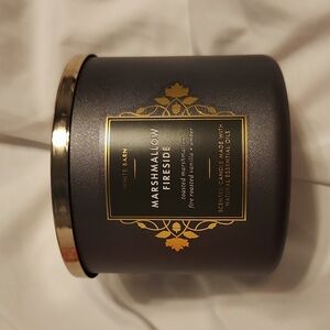 BNWT Bath and Body Works Marshmallow Fireside candle